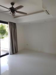 The Lakefront Residences (D22), Condominium #141654562